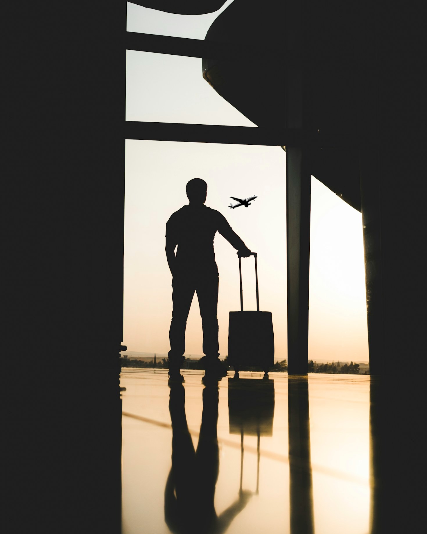 Top Features to Simplify Your Travel Management
